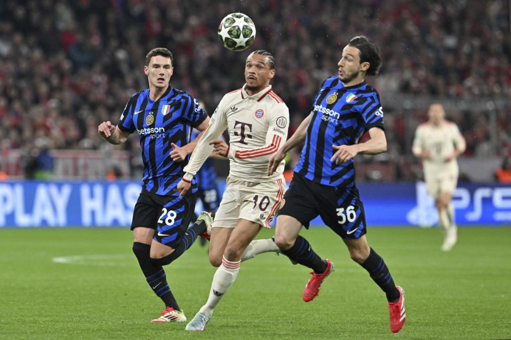 险胜灰熊 险胜灰熊