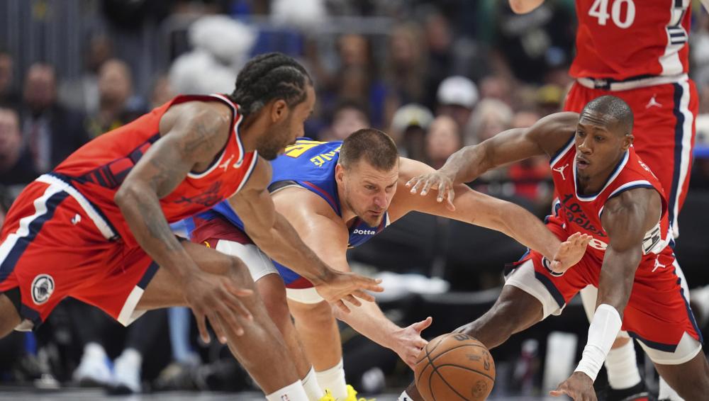 而是这支球 而是这支球