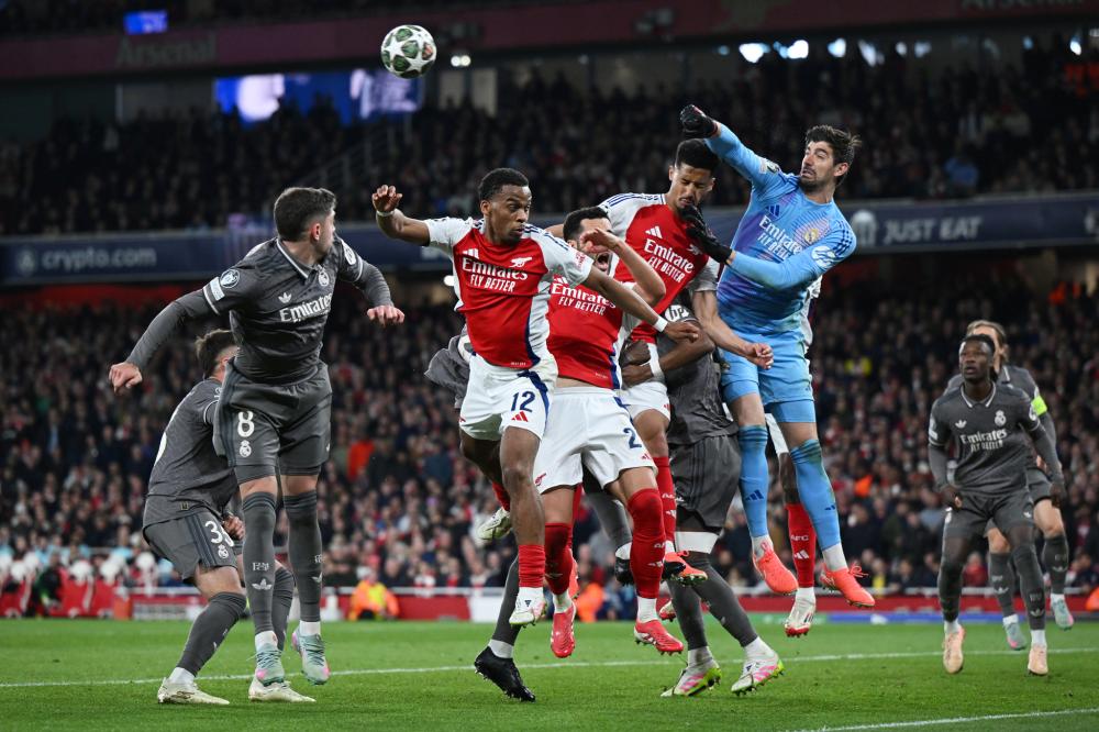 球联赛中 球联赛中