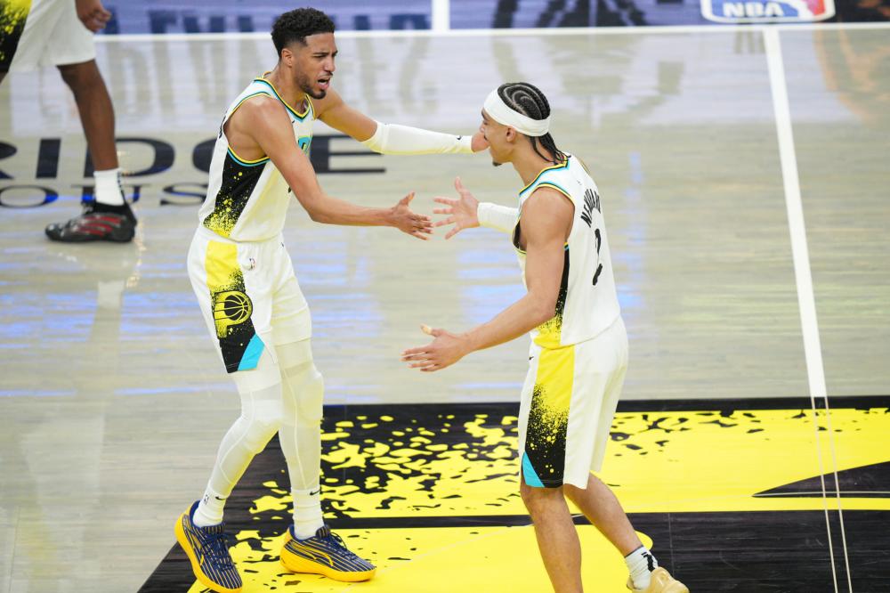 令人瞩目 令人瞩目